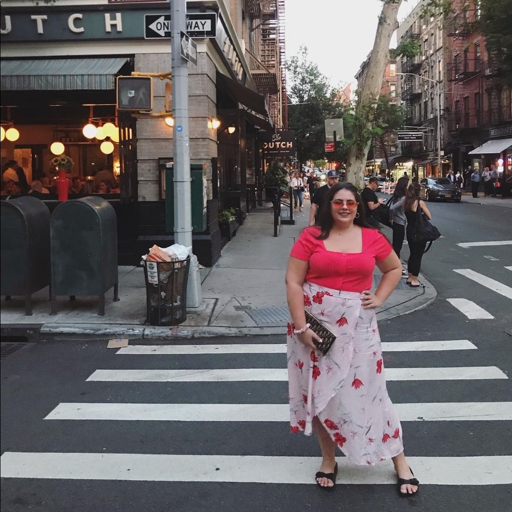 Light material pink floral maxi wrap skirt